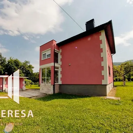 House By The River * Semizovac